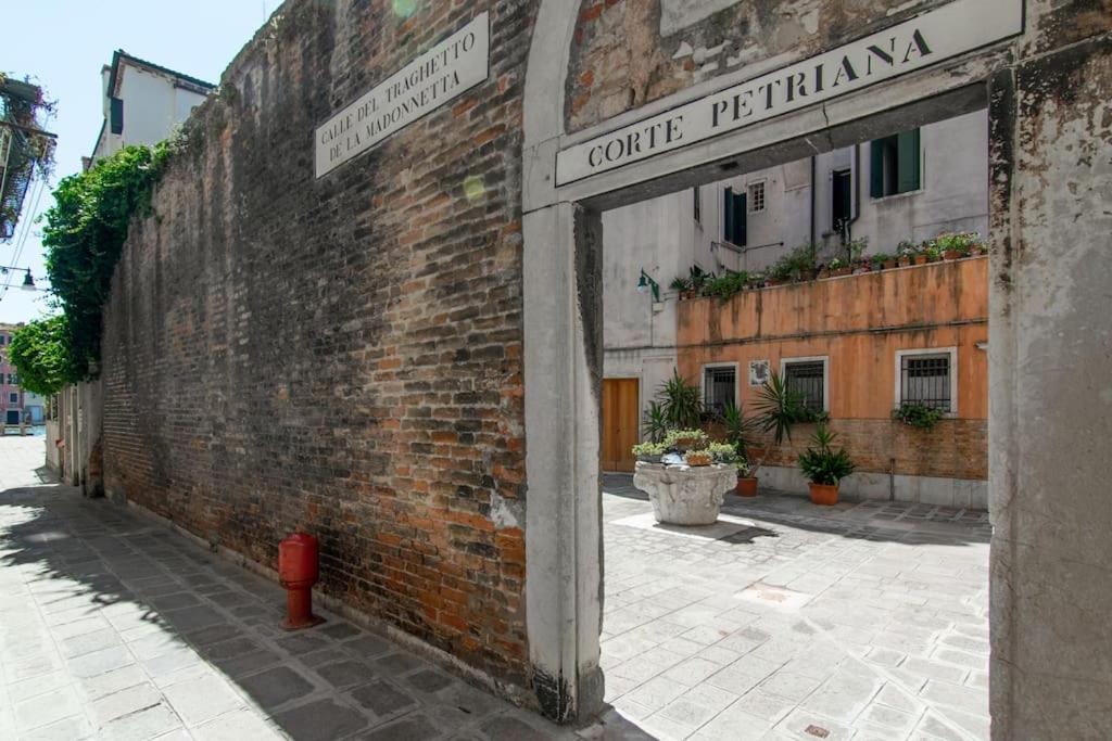 Residence Alma - Rialto Bridge Venice Ngoại thất bức ảnh