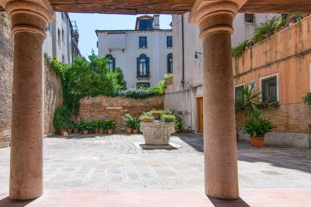 Residence Alma - Rialto Bridge Venice Ngoại thất bức ảnh